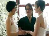 Exchanging Vows on Top of the City