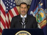 Paterson Urges Senate 'Back to the Chamber'