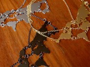 Design Glut’s World Links Necklace