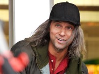 Derek Jeter Embraces Alternate Future as Homeless Drifter