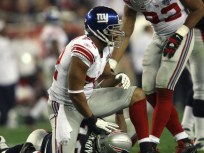 Osi Umenyiora Bolts From Giants