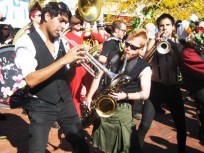 100+ Bands Play NYC Marathon Route