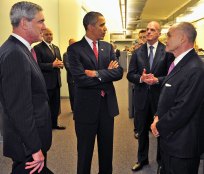 Obama Praises NYPD, FBI; a Shout Out to Thompson