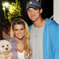 Jessica Simpson & Tony Romo Split Say Online Reports