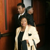 Jackson Family Attorney: Singer's Mother Seeks Custody Of His Children