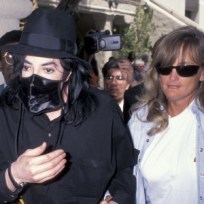Divorce Papers Reveal Custody Arrangement Details Between Michael Jackson & Debbie Rowe