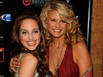 Piano Man's Daughter Alexa Ray Joel Hospitalized
