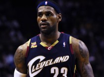 LeBron Could be the Answer to Multiple New York Sports Problems