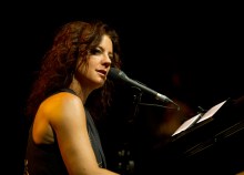 Free Sarah McLachlan Concert at JFK Terminal Today
