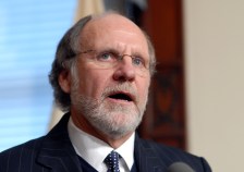Amid Budget Shortfall, Corzine Proposes Wage Freeze