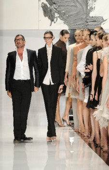 Ralph Rucci Cancels His Spring 2011 Runway Show