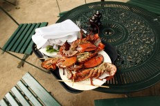 Midtown Lobster Restaurant Files for Bankruptcy