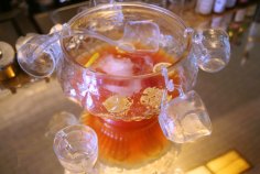 Our Guide to New Year’s Punches & Brunches
