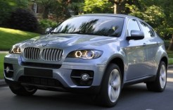 BMW Unveils Two Hybrids
