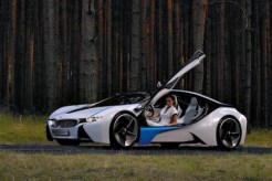 BMW's Diesel Hybrid Gets 63mpg and Is Racecar Fast, Too