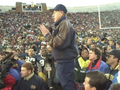 Five Reasons Why Lou Holtz Would Make a Great Congressman