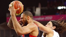 PHOTOS: U.S. Men Defeat Argentina in Basketball
