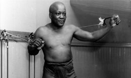 McCain Wants Pardon For Boxer Jack Johnson