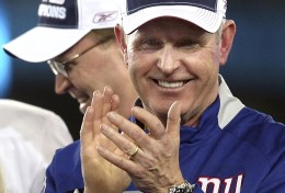 Tom Coughlin Only Winner in Burress Mess
