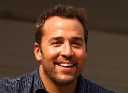 Jeremy Piven Sent For Model After Taking Ill