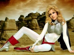 Fonda Wants Bosworth for New "Barbarella"