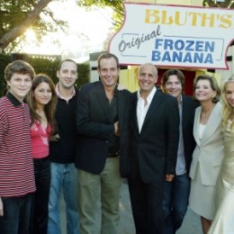 ROLL CALL: ‘Arrested Development’ Movie, ‘Going To Happen This Year & Michael Cera Is On Board’