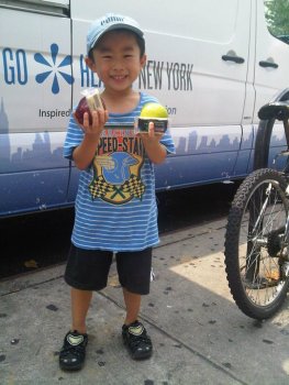 Free Fruit Friday: Going Healthy in the Bronx