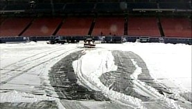 Fans Help Clear Snow From Giants Stadium