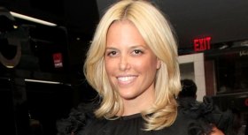 A New Blonde in D&G Gal Hacking Case