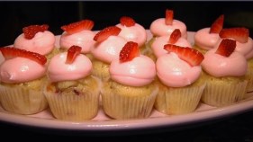 Eat My Cupcake: Kumquat Cupcakery