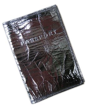 Barbara Wiggins’ Ultra Passport Carrier