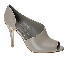 Sculptural Samona Pumps