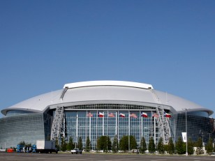 NFL Royalty Parties at the House That Jerry Built