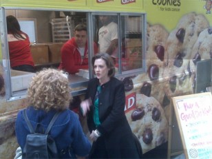 Today: Cusack Works the Cupcake Stop Truck