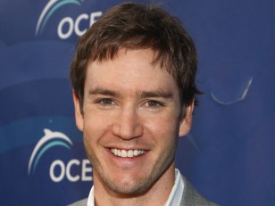 Mark-Paul Gosselaar Moves from Bayside High to Broadway