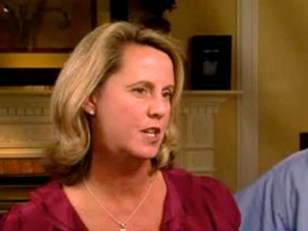 Woman Implanted With Wrong Embryo to Give Birth