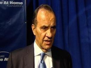Torre Back in New York