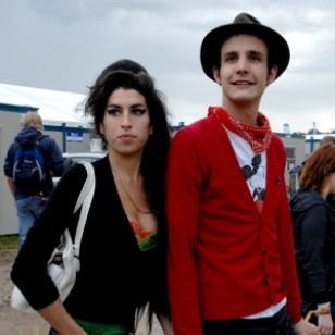 Amy Winehouse & Blake Fielder-Civil Granted Divorce