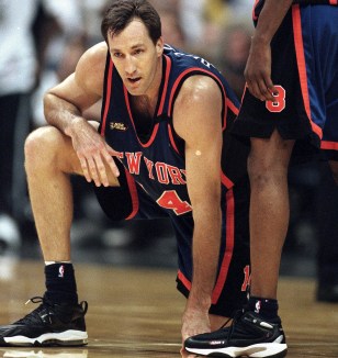 Former Knick Chris Dudley Takes a Shot at Politics