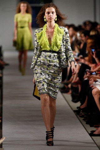 Trend Watch: Textured Tweed on the Spring Runways