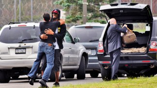 Plaxico Gets Out of Jail
