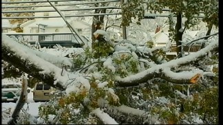 Snowfall in Connecticut [Raw]