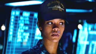 Rihanna Has Big Guns In "Battleship"