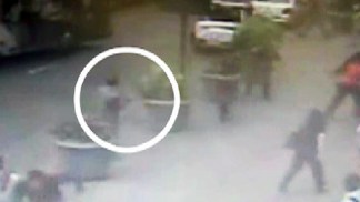 VIDEO: Empire State Gunman Shot by Cops
