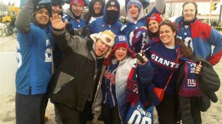 Giants Fans Trek to Wisconsin for Playoff