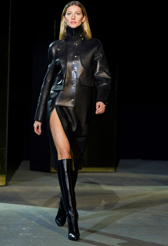 Buzz-Worthy: Nine Notables as Fashion Week Crosses the Halfway Mark