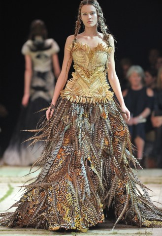 Trend Watch: Feathered Spring Looks