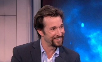 Noah Wyle on "Falling Skies" New Season