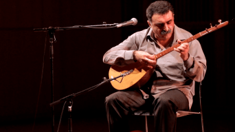 Turkish Folk Legend Debuts in NYC