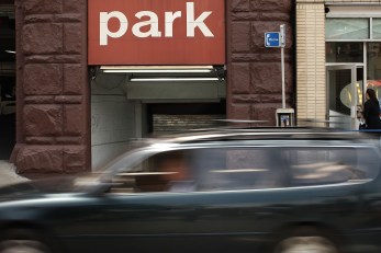 Park Slope Service Tweets, Texts Street Parking Intel